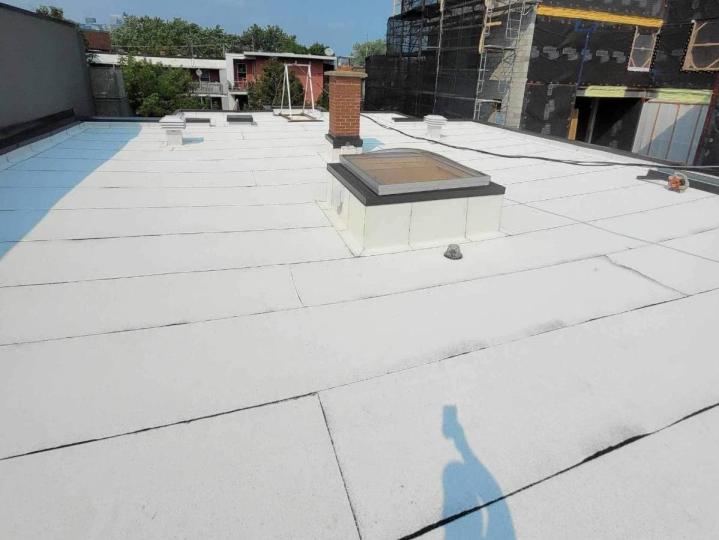 Elastomeric Flat Roofs Montreal's South Shore
